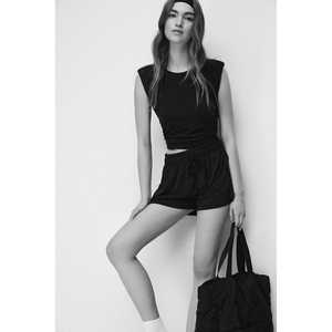 Shorts décontractés à taille élastique réglable, poches, cordon de serrage, taille XS, polyester, élasthanne, motif tendance, shorts amples - Product Image 4