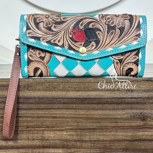 Cartera de Cuero Hecha a Mano con Diseño Occidental, Patrón a Cuadros, Motivo de Corazón y Espadas, Estilo Bohemio, Bolso de Mano, Tarjetero - Product Image 1