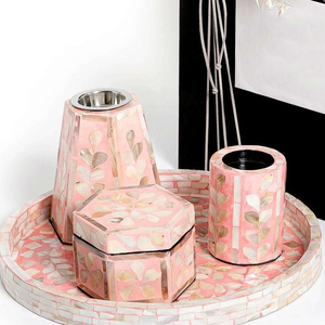 Ensemble de brûleur à encens en bois de santal de qualité supérieure, artisanat, incrustation de nacre, boîte à encens, bois de santal arabe par Decor World Expo - Product Image 3