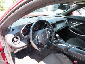 CHEVROLET CAMARO 1LT COUPE RWD 2020 USADO, Volante a la Izquierda/Derecha - Product Image 3