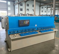 Cisaille à guillotine hydraulique CNC SHEAR 4-25 pour la découpe de tôles d'acier de 1-14 mm avec interstice de lame réglable et arrêt d'urgence pour atelier