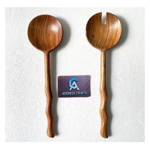 ชุดช้อนสลัดไม้รูปทรงธรรมชาติ อุปกรณ์ครัว ชุดช้อนสลัดไม้สนรักษ์โลก ชุดช้อนส้อมไม้รูปทรงแปลกใหม่ อุปกรณ์ทำสลัด - Product Image 5