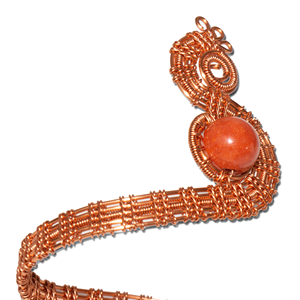 กำไลข้อมือคู่รักรูปนกยูงบิดเกลียว beGems รุ่นใหม่ล่าสุดสำหรับผู้หญิง เครื่องประดับทำมือสุดหรู ดีไซน์ทันสมัย แรงบันดาลใจจากพลังงาน - Product Image 4