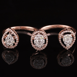 D'vins แหวนแต่งงานดีไซน์แบบเกลียวสีทอง14K ประดับเพชรสำหรับเป็นของขวัญวันวาเลนไทน์ที่ทันสมัยผ่านการรับรอง - Product Image 1