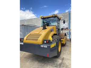 รถบดถนนมือสองอุปกรณ์ก่อสร้างมือสองใช้และใหม่ส่งฟรี - Product Image 6