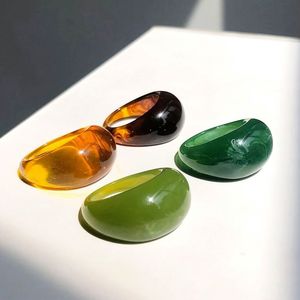 ได้รับการออกแบบเครื่องประดับกำไลข้อมืออะคริลิคเรซิ่นประกายแวววาวกำไลอะคริลิคหลากสีกว้างไม่สม่ำเสมอสำหรับ - Product Image 6