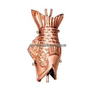 Cadena de lluvia de pescado de boca ancha grande colgante de cobre decorativo de alta calidad uso para jardín en forma personalizada y tamaño al mejor precio - Product Image 3