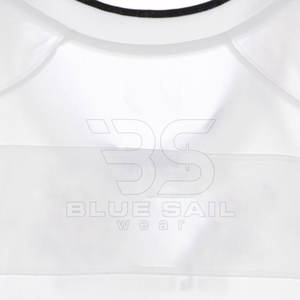 Camiseta de fútbol resistente a los aparejos con inserciones laterales de tela flexible Camiseta de fútbol de día de juego personalizada con nombre de equipo y número de Jugador - Product Image 4