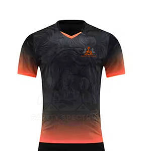 Nuevo Uniforme de Fútbol Personalizado 2025 de Alta Calidad, Transpirable y Ligero, 100% Poliéster, Cuello en V para Hombre Adulto - Product Image 4