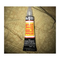 Adhésif de qualité industrielle, super colle liquide transparente multi-usages pour un collage rapide du bois et du caoutchouc pour la construction du bois