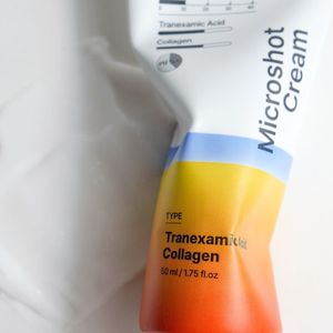 Crema de Microespículas de Colágeno con Ácido Tranexámico - Fórmula Antienvejecimiento para Todo Tipo de Piel, Envase en Tubo - Product Image 2