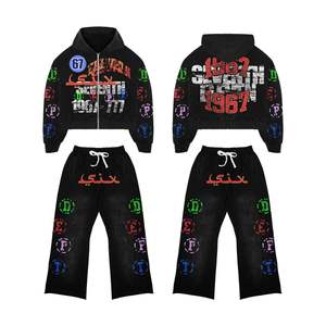 Conjunto Deportivo Premium Unisex de Talla Grande para Invierno con Capucha, Material Transpirable, Pantalones con Pedrería Personalizada, Diseño Gráfico - Product Image 2