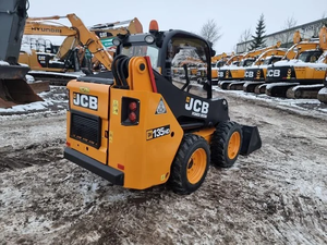 NOUVEAU/UTILISÉ 2018 JB 135HD Skid Steer Loader - Product Image 5