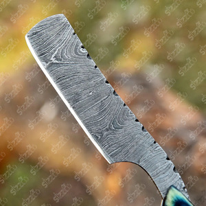 Maquinilla de afeitar recta de acero de Damasco hecha a mano personalizada, mango de madera, agarre de mano perfecto, Funda de cuero gratis, regalo Ideal para él - Product Image 4