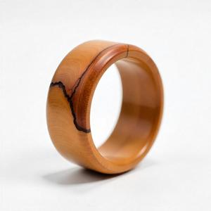 Elegante anillo de bodas de madera de acacia hecho a mano para hombres y mujeres, diseño clásico ecológico, durabilidad ligera para eventos especiales - Product Image 2
