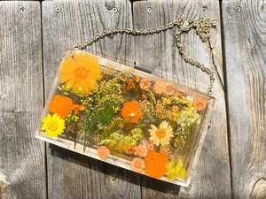 Elegante Bolso de Mano de Resina Hecho a Mano |   Bolso de Noche de Acrílico de Diseño para Mujer |   Fiestas, Bodas y Eventos Formales - Product Image 3