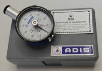 ADIS Shore Un duromètre analogique de base pour mesurer la dureté du caoutchouc et l'élastomère Conception durable disponible à un prix abordable