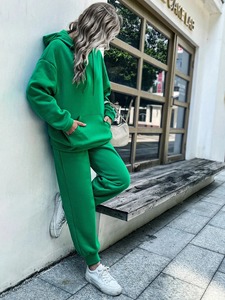Conjunto Deportivo de Dos Piezas para Mujer, Sudadera con Capucha y Pantalones de Chándal de Felpa de Algodón Liso - Product Image 5