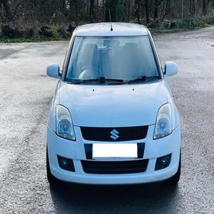 Suzuki Swift 1.3 2011 Usado, Volante a la Izquierda/Derecha - Product Image 1