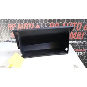 กล่องเก็บของในรถ KIA Sportage ซีรีส์ (10>16) รุ่น 845103U010WK - Product Image 2