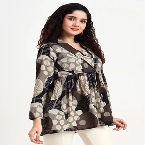 Ensemble short 2 pièces en coton 100% à imprimé floral vintage, col carré, décontracté, pour la plage, respirant, écologique, séchage rapide - Product Image 4