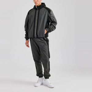 Best New Fashion Custom made <b>Reflective</b> Windbreaker Nylon Track Pants Windbreaker Tracksuit Sets <b>Top</b> Quality Wholesale - Product Image 2
