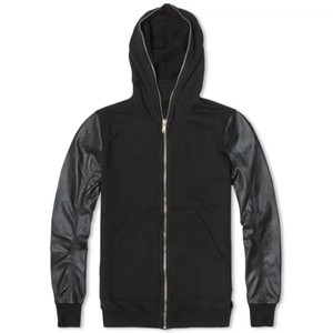 Sudadera con capucha de invierno de talla grande transpirable de última moda con mangas de cuero y bolsillo en el pecho 100% algodón negro color en blanco - Product Image 4