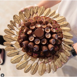Diseño atractivo de hojas, dulces de Chocolate, postre, exhibición de servicio, plato de Chocolate de Metal dorado de calidad Superior para regalo de boda - Product Image 1