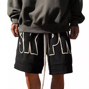 Moda Streetwear OEM logotipo personalizado cintura elástica algodón deportes Casual 5 pulgadas entrepierna 3D Puff estampado secado rápido pantalones cortos para hombres - Product Image 6