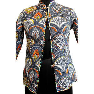 Veste matelassée légère réversible en coton pour femme, imprimé floral, idéale pour la mode printanière - Product Image 2
