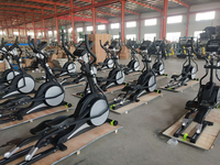 MOQ 1 Cardio-Ellipsentrainer Bodybuilding Bestes Fitnessgerät Großhandel Schwungrad-Fronttrainer Kommerzieller Ellipsentrainer für Clubs