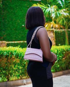 Mini sac à bandoulière en cuir semi-lucide avec imprimés animaliers et poignée chaîne pour femme - Style décontracté - Product Image 2