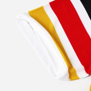 Conjunto de Uniforme de Fútbol para Entrenamiento, Unisex, Adulto, Camiseta y Pantalones Cortos, 100% Poliéster, Logotipo Personalizado, Ropa Deportiva Transpirable y Ecológica - Product Image 4