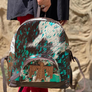 Sac à dos en cuir taillé à la main de mode occidentale Sac à dos en cuir véritable métallisé de haute qualité Sac à dos pour femmes - Product Image 3