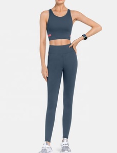 ชุดบราโยคะสีพื้นสำหรับผู้หญิงพร้อมกางเกงขายาวและเลกกิ้งชุดออกกำลังกายวิ่งออกกำลังกายระบายอากาศ - Product Image 6