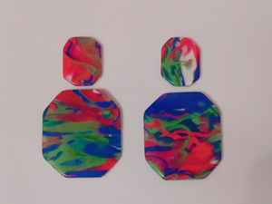 Pendientes de madera de acacia de resina hechos a mano diseño sólido técnica pulida nueva colección su fiesta de boda con perla principal - Product Image 3