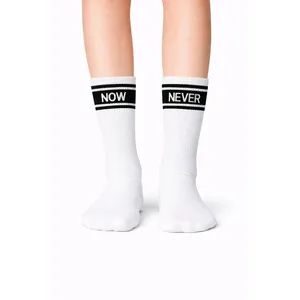 Chaussettes de sport mi-mollet pour l'automne, confortables, absorbantes, avec logo personnalisable, antibactériennes, impression numérique par sublimation - Product Image 2