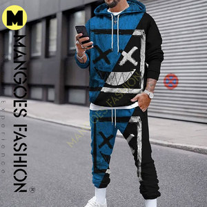 Conjunto de Sudadera con Capucha y Pantalones Deportivos Personalizados para Hombre, Diseño con Parches Desgastados y Pedrería, Traje Deportivo de Poliéster/Algodón - Product Image 3