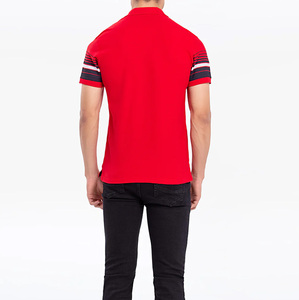 เสื้อผ้าผู้ชายคุณภาพสูง เป็นมิตรกับสิ่งแวดล้อม แห้งเร็ว ระบายอากาศได้ดี ผลิตจากผ้าโพลีเอสเตอร์/คอตตอนผสม 100% รับพิมพ์ลายตามสั่ง พิมพ์ดิจิทัล โลโก้ OEM แบบเรียบ - Product Image 5