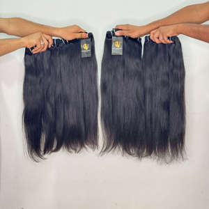 Lots de Cheveux Bouclés Brésiliens en Vison Brut, Cheveux Humains Indiens Non Traités, Fournisseurs de Cheveux Vietnamiens Bruts à Cuticules Alignées - Product Image 2