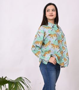 เสื้อเชิ้ตเข้ารูปคอวีแขนกว้างผ้าฝ้ายสำหรับผู้หญิงเสื้อทำงานระบายอากาศได้ดีเป็นมิตรต่อสิ่งแวดล้อมพิมพ์ลายสำหรับฤดูร้อน - Product Image 3