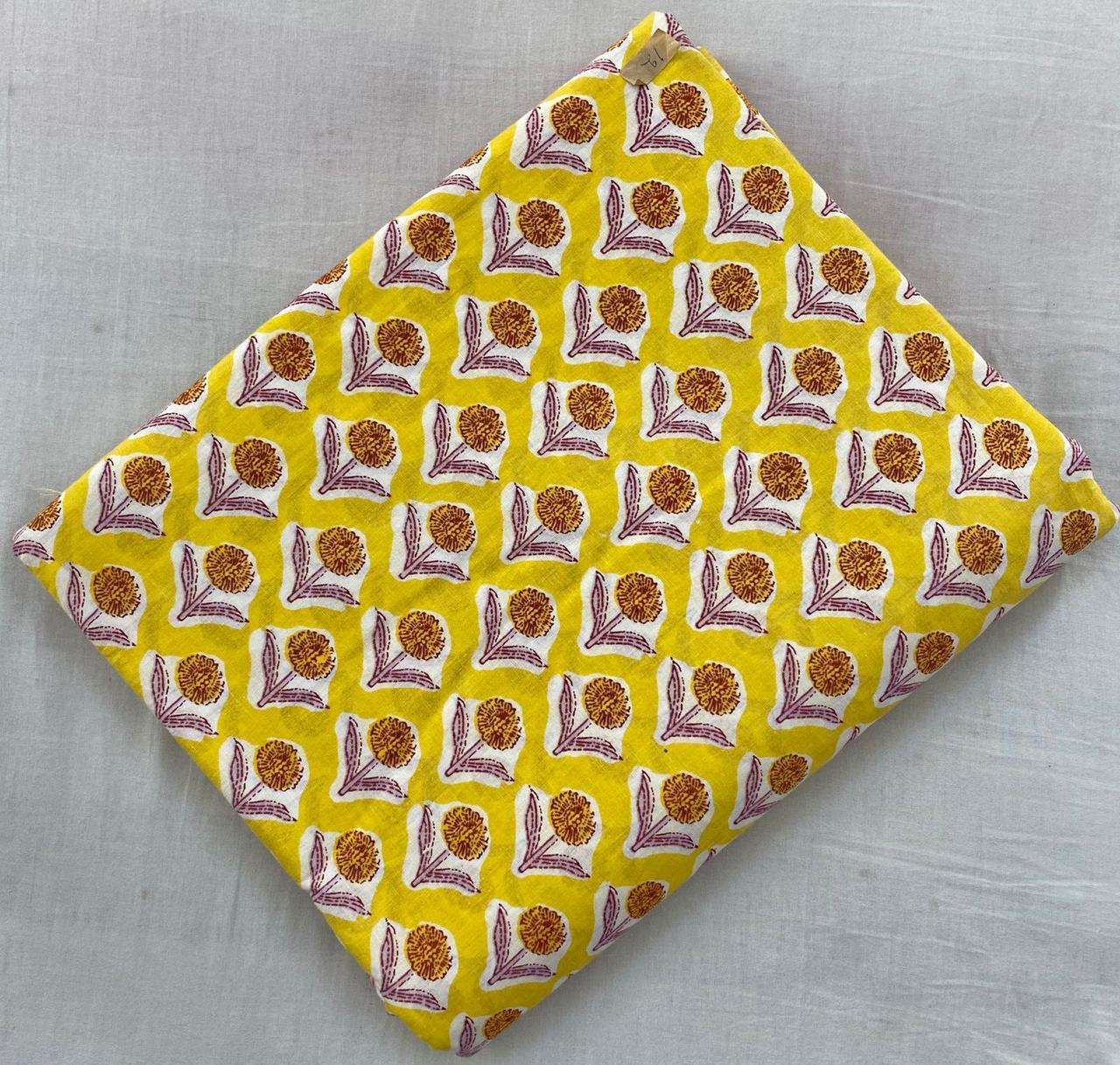 สีเหลือง