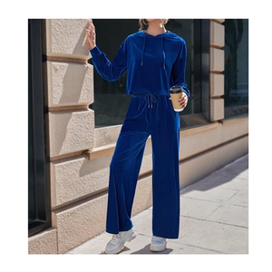 Survêtement en velours pour femmes Logo personnalisé Survêtement en velours Survêtement de jogging - Product Image 2