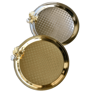 Plateau en acier inoxydable martelé ovale fabriqué à la main avec poignée florale dorée Service de luxe artistique - Product Image 4