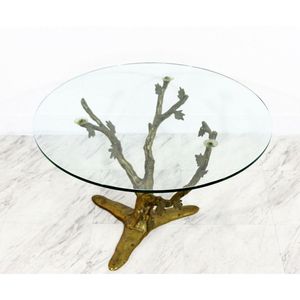 Table basse en aluminium finement travaillée avec thème floral orné et verre durable idéal pour les espaces de vie spacieux - Product Image 4