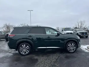 NISSAN PATHFINDER PLATINUM 4WD 2022 USADO, Volante a la Izquierda/Derecha - Product Image 5