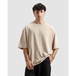 Vêtement streetwear essentiel en maille avec détails de coutures structurées, lourd et respirant, avec logos imprimés en sérigraphie 220gsm et 300gsm - Product Image 6