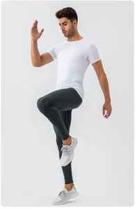 Camiseta ajustada de nuevo estilo para hombre, camiseta de verano con serigrafía personalizada para gimnasio, trabajo físico, algodón/poliéster, cintura ajustada, cuello suave - Product Image 3