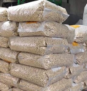 PELLETS DE MADERA (MADERA DE PINO) - Product Image 1