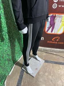 Trajes de chándal de nailon para hombre hechos en fábrica de alta calidad Logotipo personalizable Ropa deportiva de lana de invierno en tamaño XXL para trotar - Product Image 4